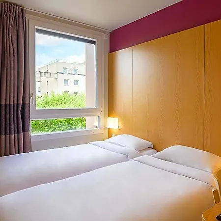 Marne-la-vallee Gare 3 Etoiles Hotel