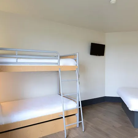 Marne-la-vallee Gare 3 Etoiles 酒店 托尔西