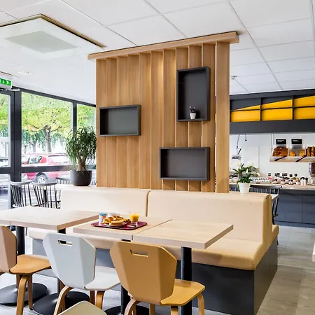Marne-la-vallee Gare 3 Etoiles Hotel