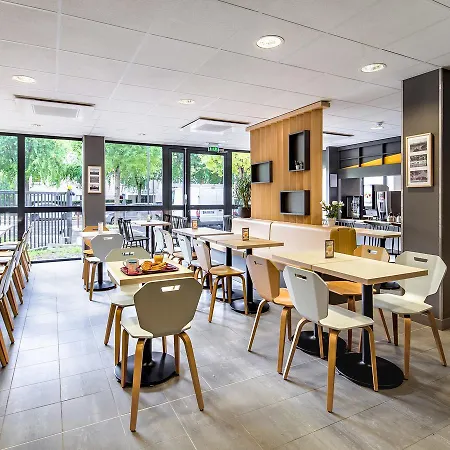 Marne-la-vallee Gare 3 Etoiles 酒店 托尔西